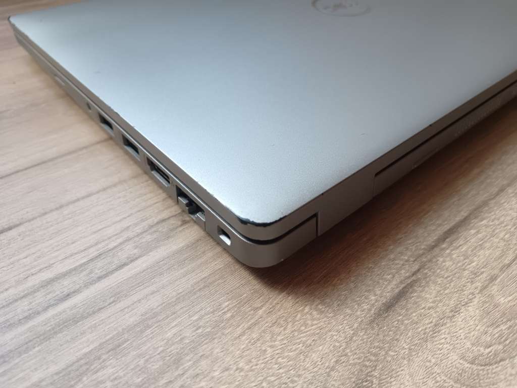 Dell Latitude 5420 Intel Core I5 11th Gen + Free Laptop Bag