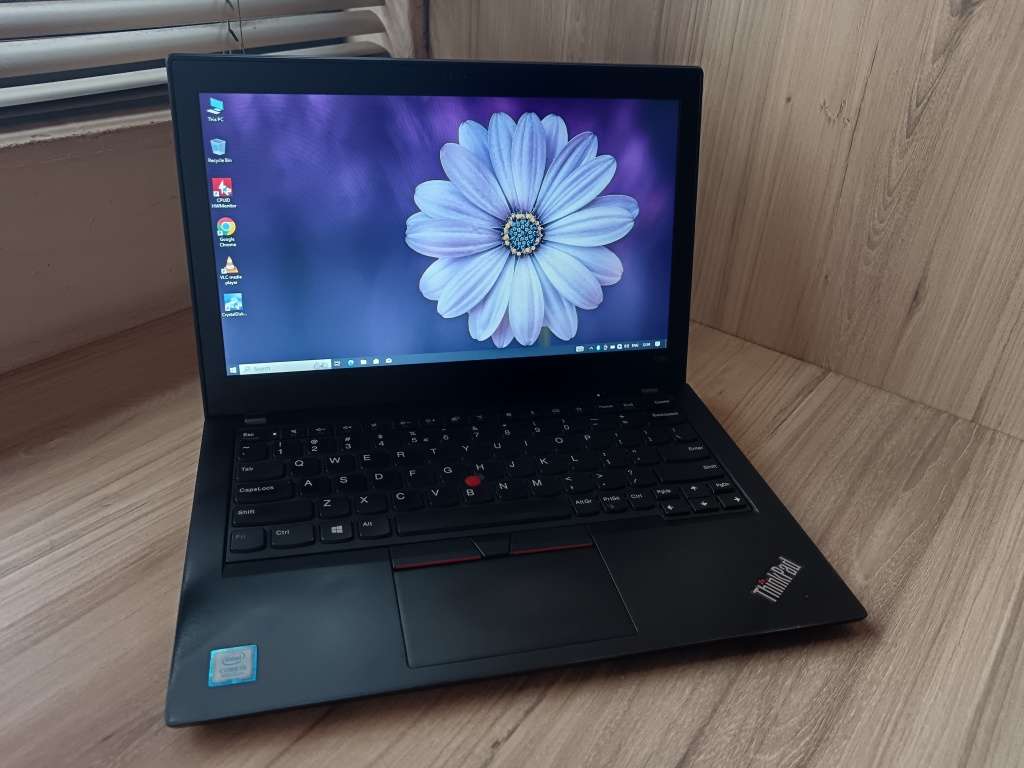 Lenovo ThinkPad X280 Intel Core i5 + Free Laptop Bag