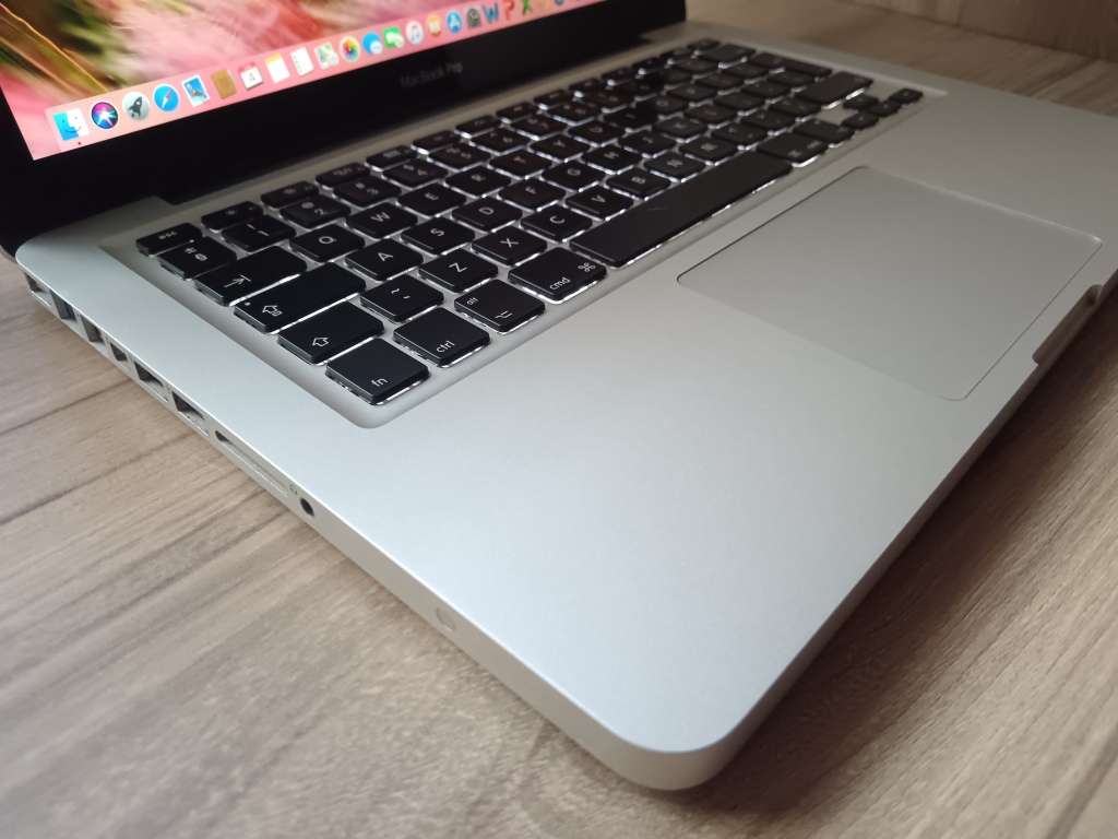 2011 MacBook Pro Intel Core I5
