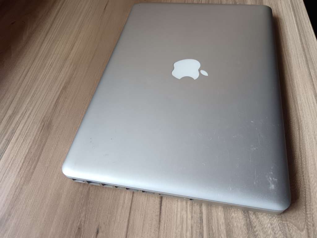 2011 MacBook Pro Intel Core I5