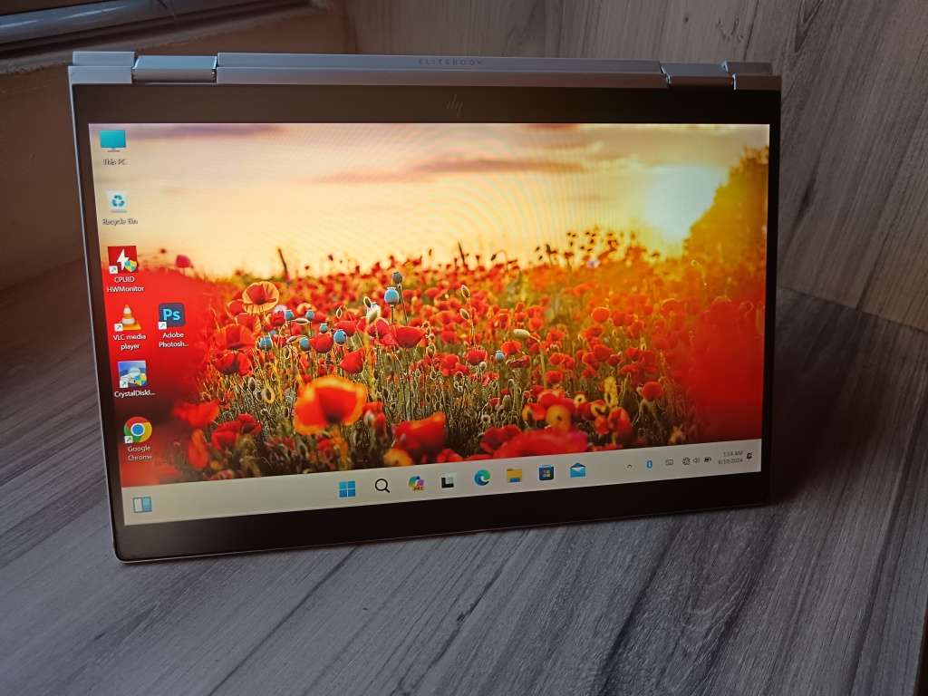 HP EliteBook X360 1040 G6 (2-in-1) Intel Core I7 + Free Laptop Bag