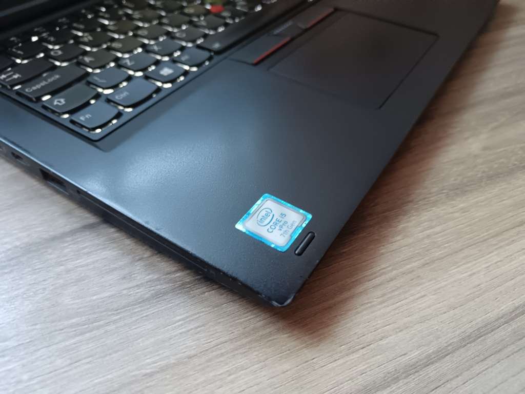 Lenovo ThinkPad Yoga 370 (Touchscreen)  Intel Core i5 7th Gen