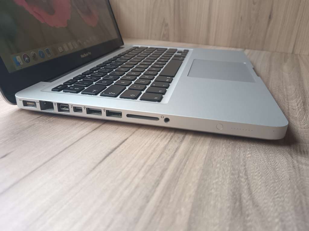 2011 MacBook Pro Intel Core I5