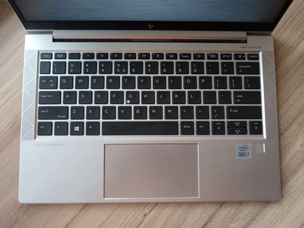 Hp EliteBook 830 G7 Intel Core i7 + Free Laptop Bag