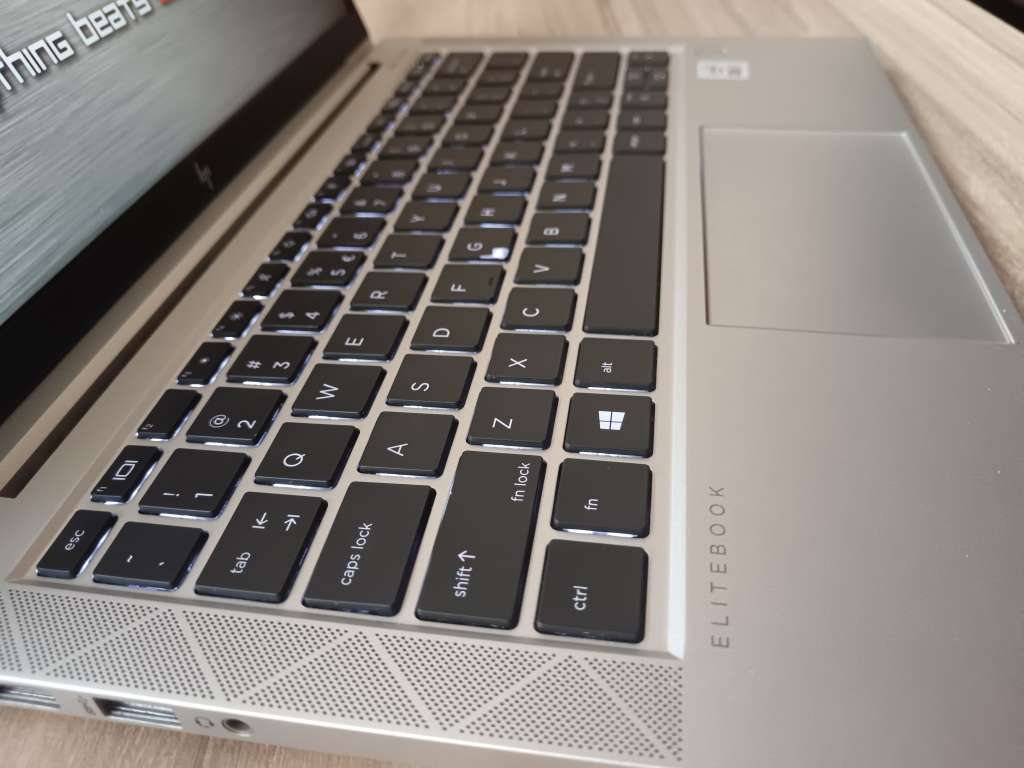 Hp EliteBook 830 G7 Intel Core i7 + Free Laptop Bag