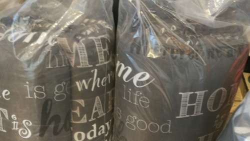 COMFORTER SETS...QUEEN - STOCK MUST CLEAR