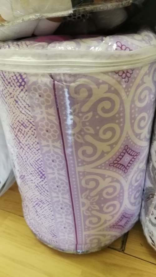 COMFORTER SET..DOUBLE MOTHER'S DAY SPECIAL- STOCK MUST CLEAR- REVERSIBLE