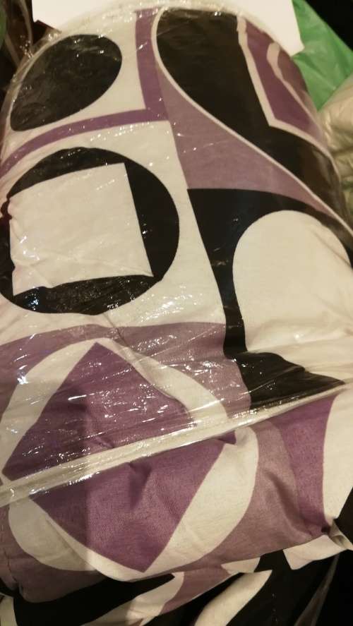 COMFORTER SET..DOUBLE bed only -MOTHER'S DAY SPECIAL- STOCK MUST CLEAR- REVERSIBLE