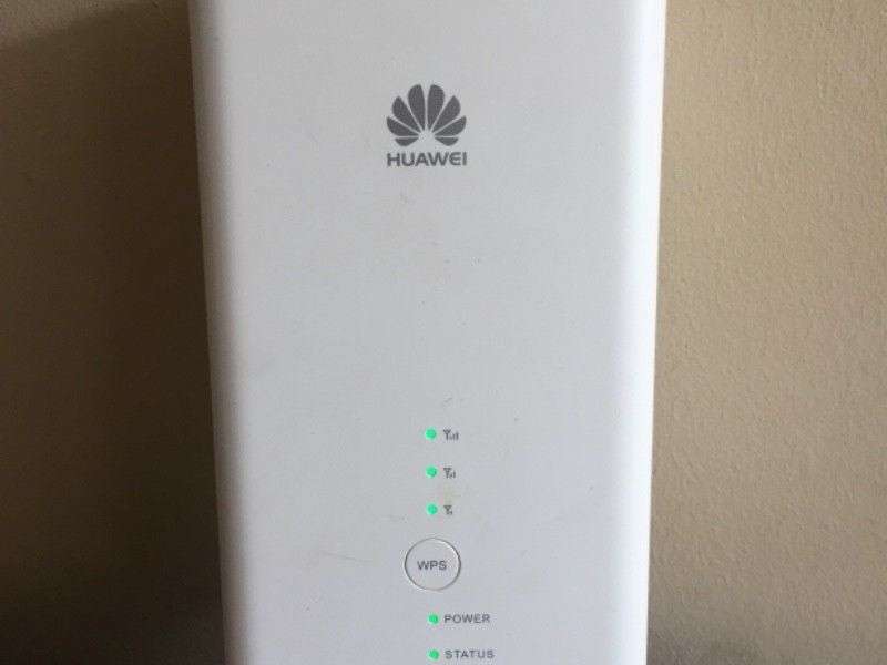 Huawei B618 4G/5G LTE Wireless Router* WITH EXTREME DOWNLOAD SPEEDS*****