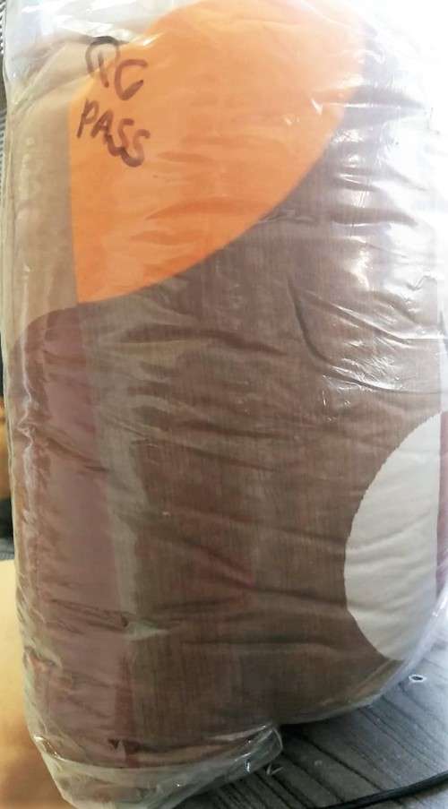 COMFORTER SET -QUEEN bed . 3PIECE*** excellent quality***REVERSIBLE