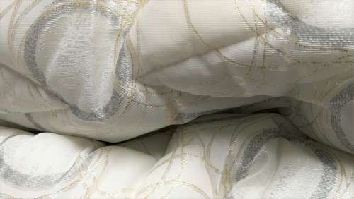 COMFORTER SET -QUEEN bed 5PIECE silver n white*** EQUISITE QUALITY*** SATIN FINISH