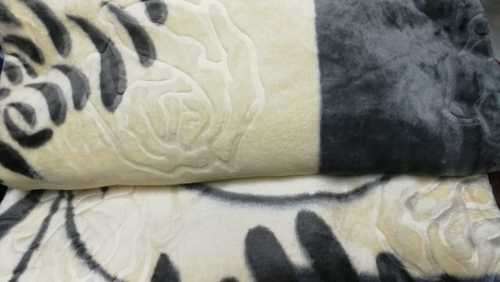 MINK *** EASTER SPECIAL **Super Soft  Embossed Blanket-Quality Print (Assorted Prints) + FREE Bag