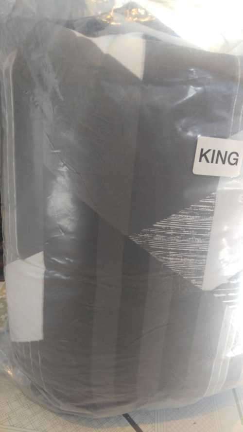 COMFORTER SET...SIZES ,KING- STOCK MUST CLEAR-