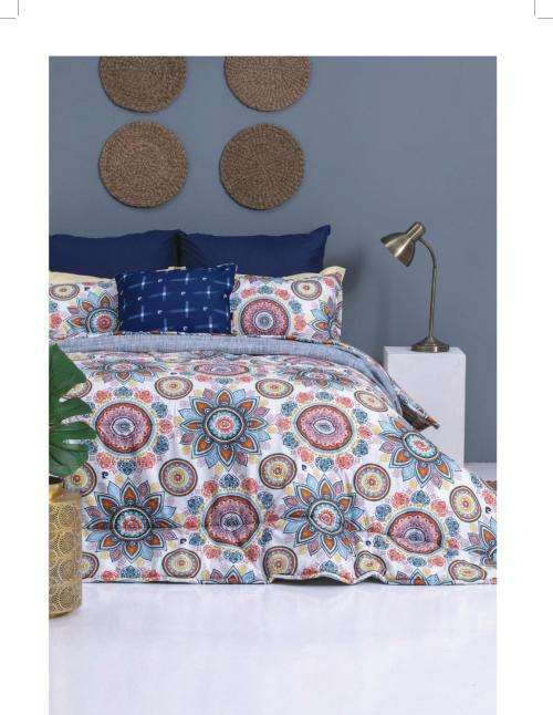 PIERRE CARDIN --COMFORTER****BARGAIN** EXQUISITE**ORIGINAL *** MASSIVE CLEARANCE, QUEEN