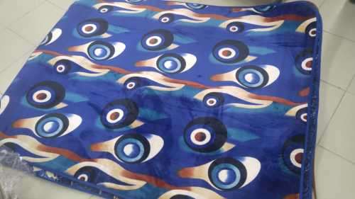 CARPET ...MEMORY FOAM ...EXCELLENT ,,SUPER SOFT BEAUTIFUL TO ENHANCE ANY ROOM :1900MM X 1400MM