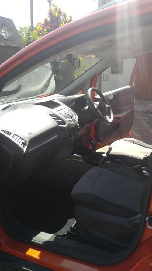 2015 ECOSPORT FORD *ECOBOOST**STUNNING CAR*GREAT CONDITION*LOW MILEAGE *WITH FULL SERVICE HISTORY*,