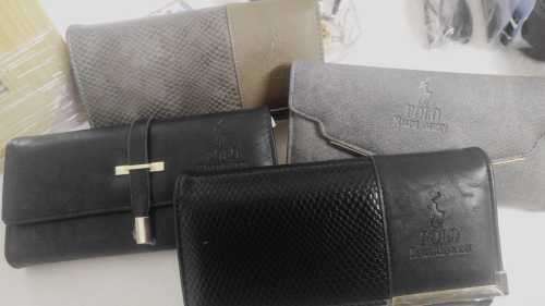 WALLETS /PURSE .BEAUTIFUL****BARGAIN-BLACK colours ONLY