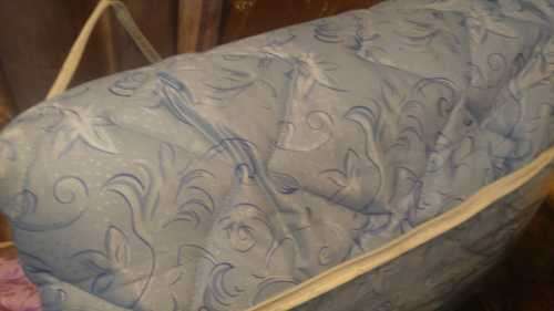COMFORTER 5pce SET...SIZES ,QUEEN - JAQUARD PURPLE or BLUE AVAILABLE ,STUNNING ***BARGAIN