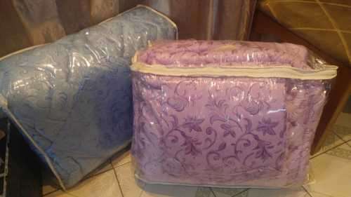 COMFORTER 5pce SET...SIZES ,QUEEN - JAQUARD PURPLE or BLUE AVAILABLE ,STUNNING ***BARGAIN