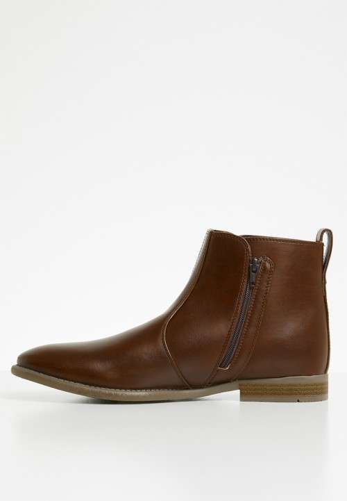 MEN WINTER BOOTS **WOW *SEXY AND COMFY ANKLE BOOT *WOW ,STUNNING TAN  AVAILABLE READ DESCRIPTION