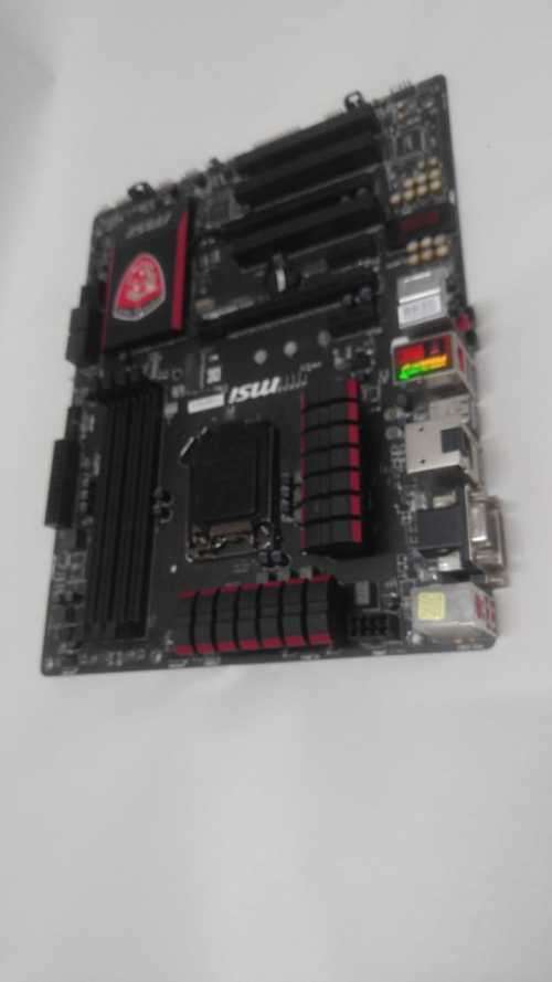 MSI H97 *GAMING *MOTHERBOARD WOW *EXTERIOR CONDITION EXCELLENT* UNTESTED SOLD AS IS FOR SPARES