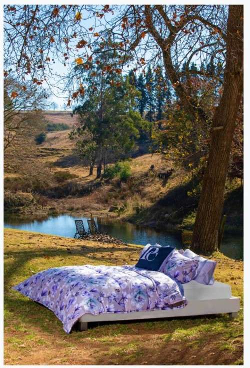 Luxury Arrivals stunning*GENUINE*Pierre Cardin Comforters.Quality:superb:queen*option upgrade -King