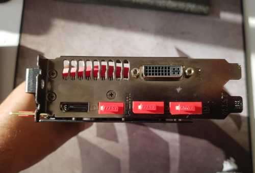 MSI Graphics Card**GEFORE 980 Ti 6GIG* please read description as card sold for spares