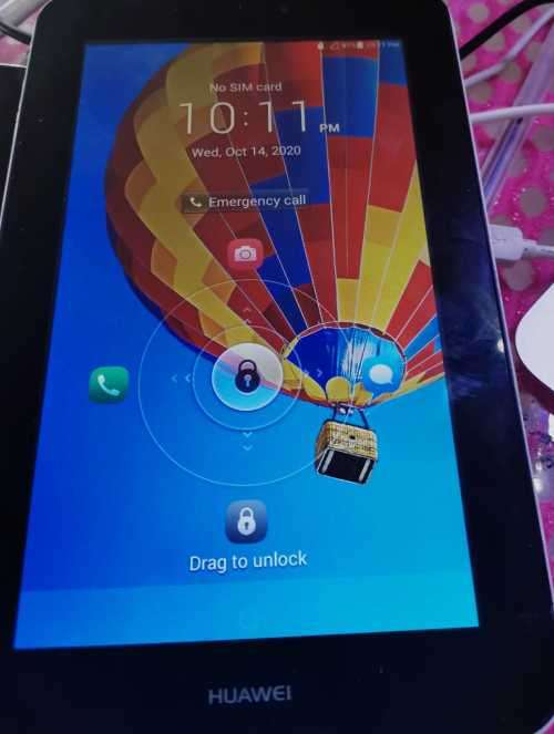 Huawei S7-721U Tablet (7 inch, 4GB, Wi-Fi+3G+Voice Calling), (WHITE-Panel) WORKING BESIDES FOR TOUCH