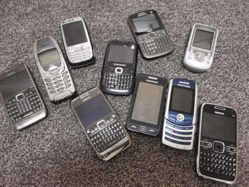 10x BRANDED  MOBILES FOR 1 BID   *WOW**NO FURTHER TEST CONDUCTED****BARGAIN READ DECSRIPTION