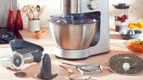 KENWOOD PROSPERO SILVER 5 IN 1 * WITH FULL ATTACHMENTS ***WOW BARGAIN WORTH R5599****