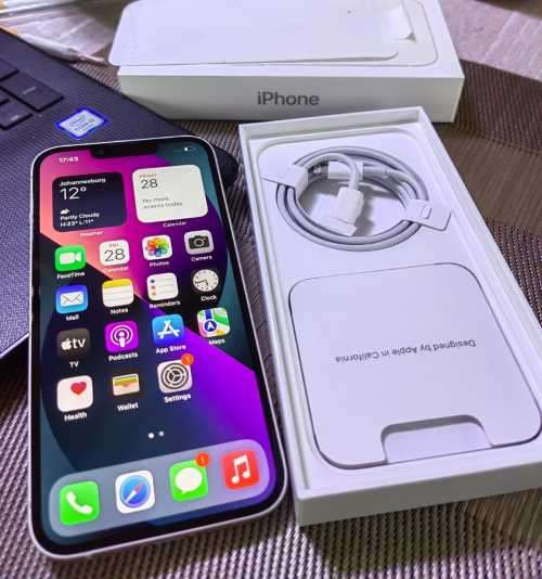APPLE IPHONE 13...5G***BRAND NEW ***128 GB **starlight  COLOUR ***BARGAIN WOW