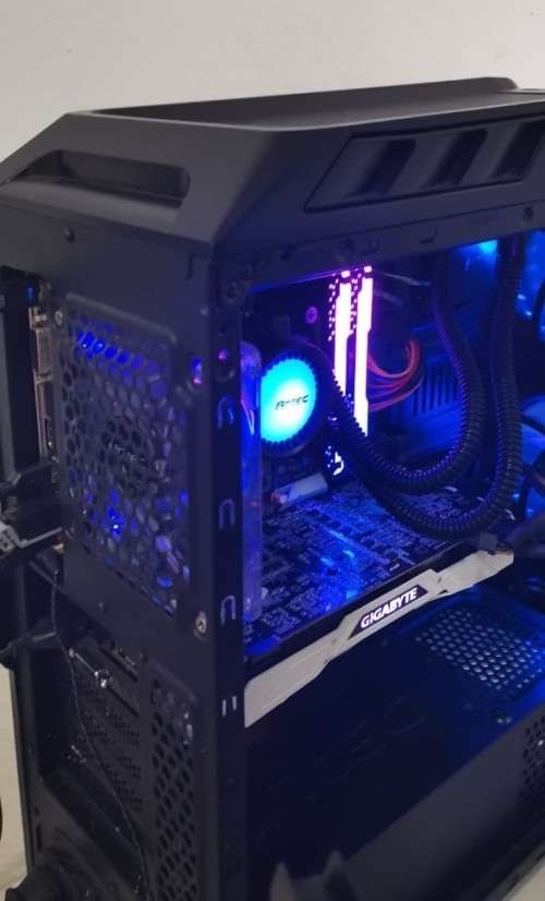GAMING COMPUTER*INTEL I7 8700 -Asus Z370P*16gb Corsair Vengence RGB Pro 3200Mhz
