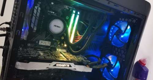 GAMING BEAST COMPUTER*INTEL I7 8700 -Asus Z370P*11GB GTX1080Ti*16gb Corsair Vengence RGB Pro 3200Mhz