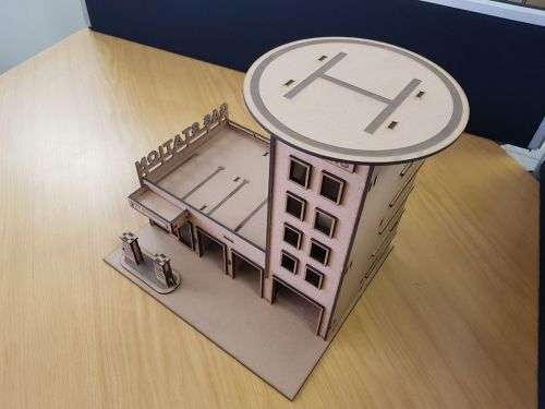 Gas station with manual lift