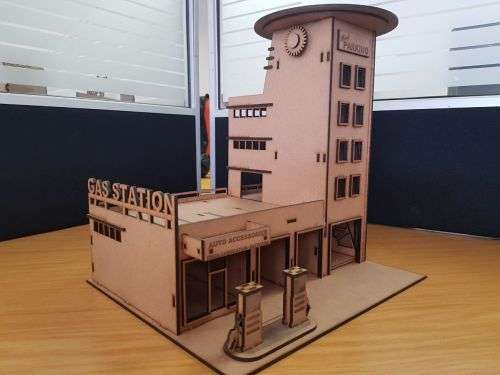 Gas station with manual lift