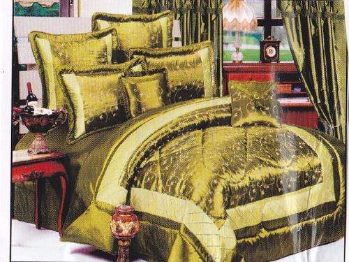 8 PCE ELEGANT QUILTED COMFORTER SET - DOUBLE / QUEEN SIZE