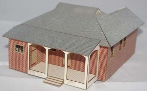 N Scale - Railway House 1