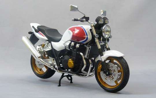 1:12 Scale Honda CB1300 Super Four