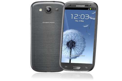 ** Samsung Galaxy S3 GT-I9300 ** 32GB Grey ** Original Blue Smart Cover Included! FREE SHIPPING