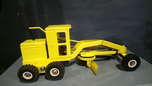 Strike Toys road grader