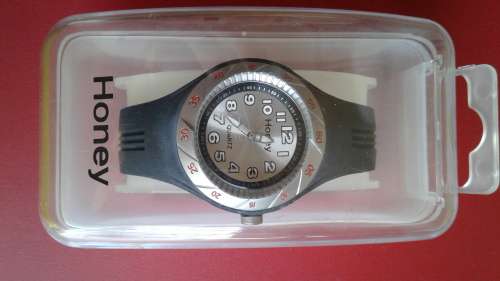 Watch Female Honey Black