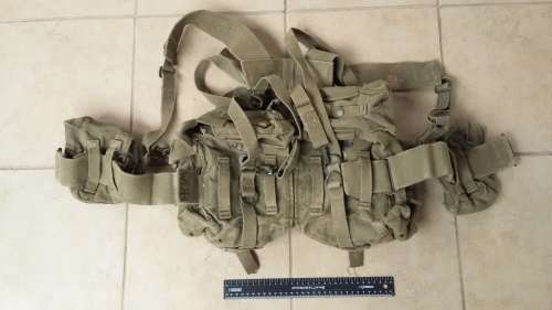 SA Army - SADF = Border War Green Web Kidney, Yoke & 2 x Ammo Pouches