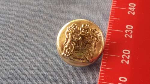 Old R.S.A. Button with Arms Code