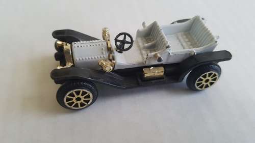 OLD TOY CAR
