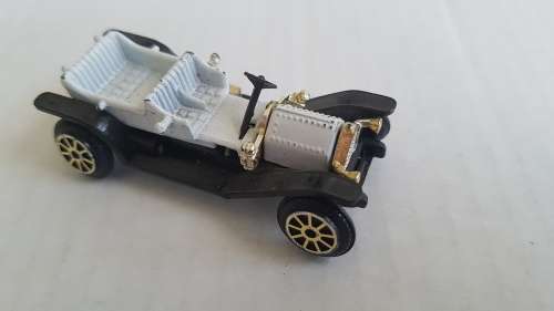 OLD TOY CAR