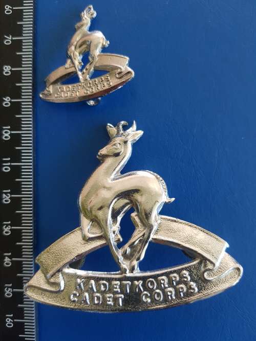 SADF - SA MILITARY KADET CORPS BERET + COLLAR BADGE