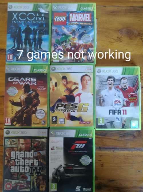 Xbox 360 console, 2 x controllers, kinect, 20 games