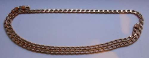 9ct SOLID GOLD CHAIN, WEIGHT 19.1 Grams (0.62 OUNCES) 57.0cm LONG.