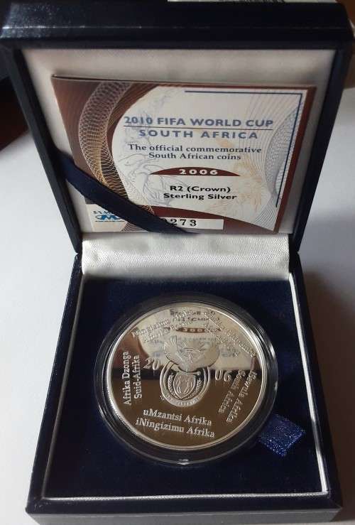 RSA FIFA 2006 PROOF SILVER R2, 92,5% PURE SILVER, CROWN MASS 33,626 grams, IN OIGINAL BOX.