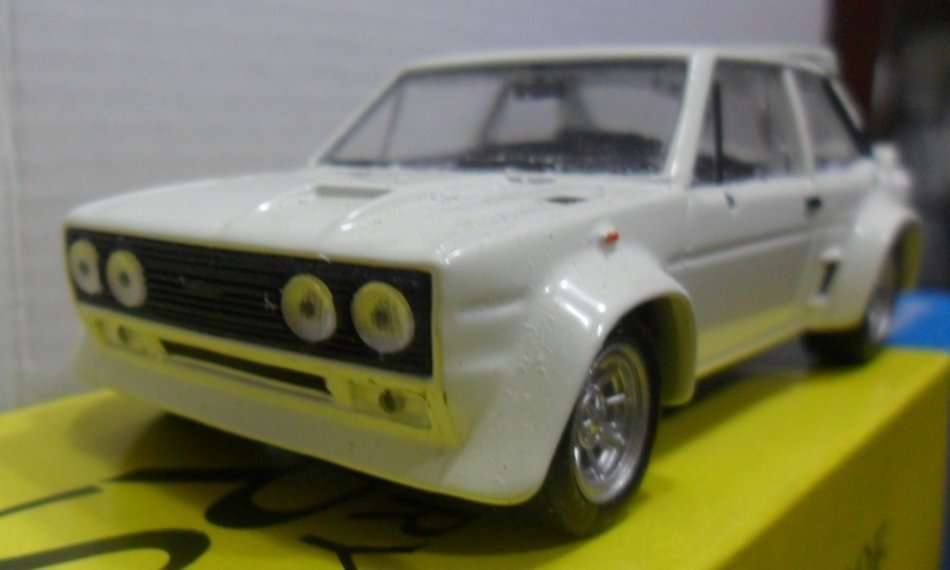 DEL PRADO  1976 FIAT ABARTH 131 " ULTIMATE CAR COLLECTION "  GOOD CONDITION- MISSING SIDE MIRRORS